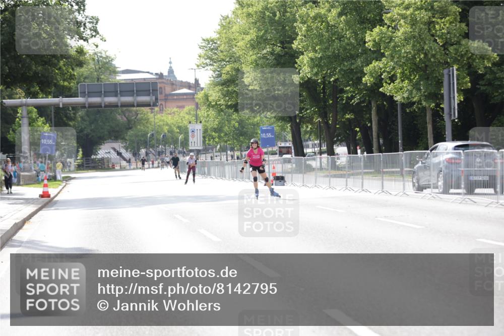 29.06.2025 - hella hamburg halbmarathon Jannik Wohlers http://msf.ph/oto/8142795 29.06.2025 09:06:30 Lombardsbrücke  meine-sportfotos.de