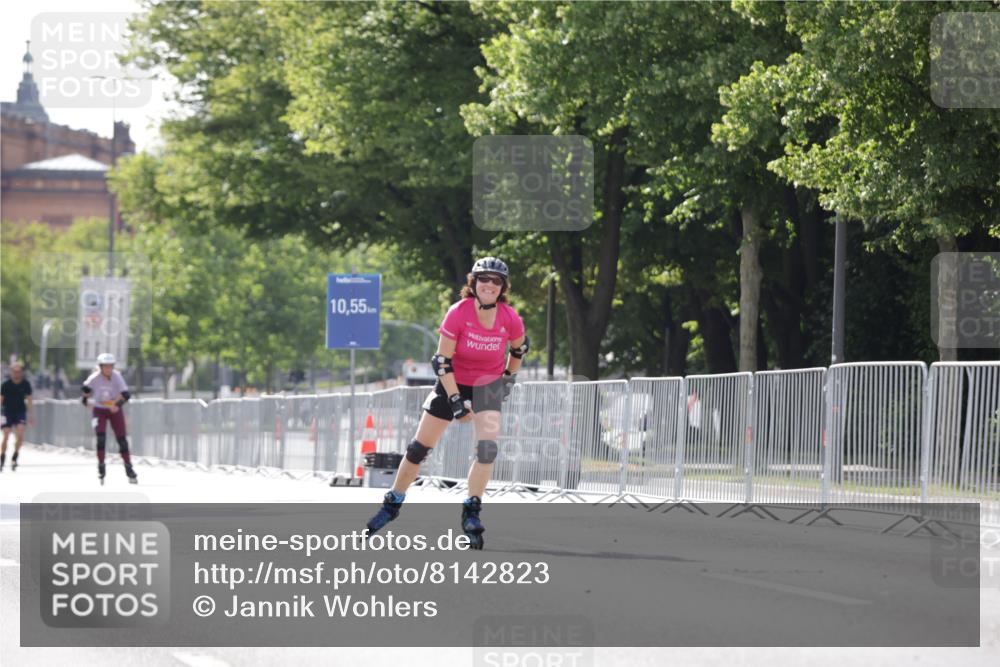 29.06.2025 - hella hamburg halbmarathon Jannik Wohlers http://msf.ph/oto/8142823 29.06.2025 09:06:32 Lombardsbrücke  meine-sportfotos.de
