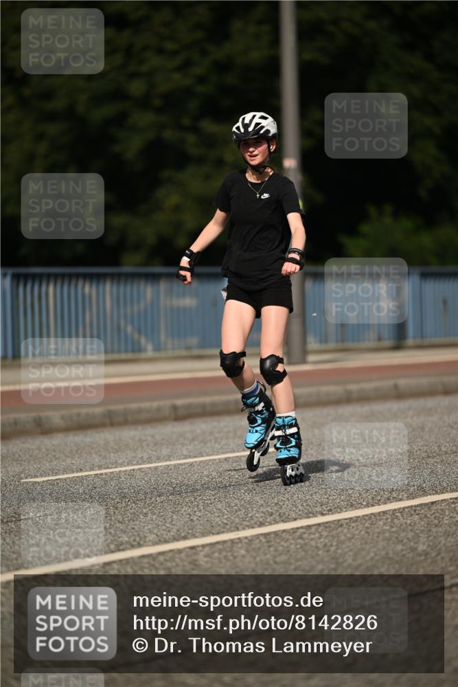 29.06.2025 - hella hamburg halbmarathon Dr. Thomas Lammeyer http://msf.ph/oto/8142826 29.06.2025 09:11:31 Kennedybrücke  meine-sportfotos.de