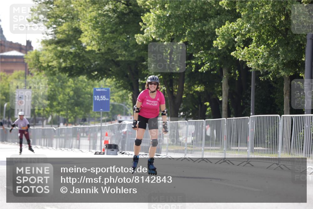 29.06.2025 - hella hamburg halbmarathon Jannik Wohlers http://msf.ph/oto/8142843 29.06.2025 09:06:32 Lombardsbrücke  meine-sportfotos.de