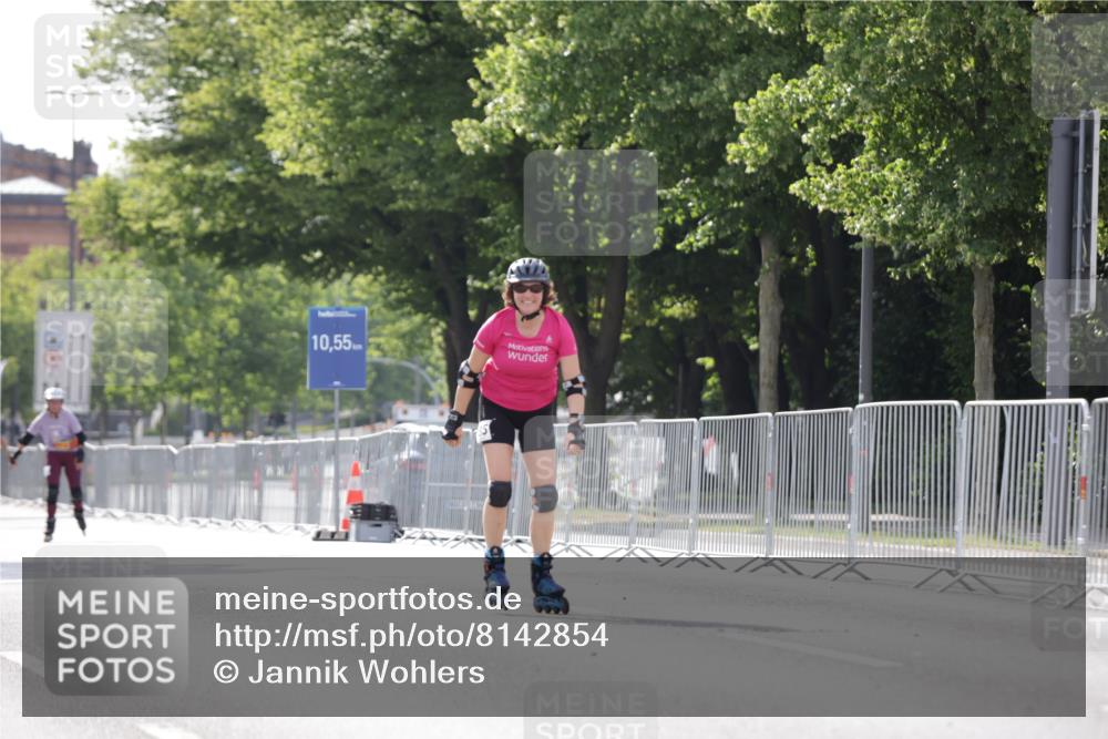 29.06.2025 - hella hamburg halbmarathon Jannik Wohlers http://msf.ph/oto/8142854 29.06.2025 09:06:33 Lombardsbrücke  meine-sportfotos.de