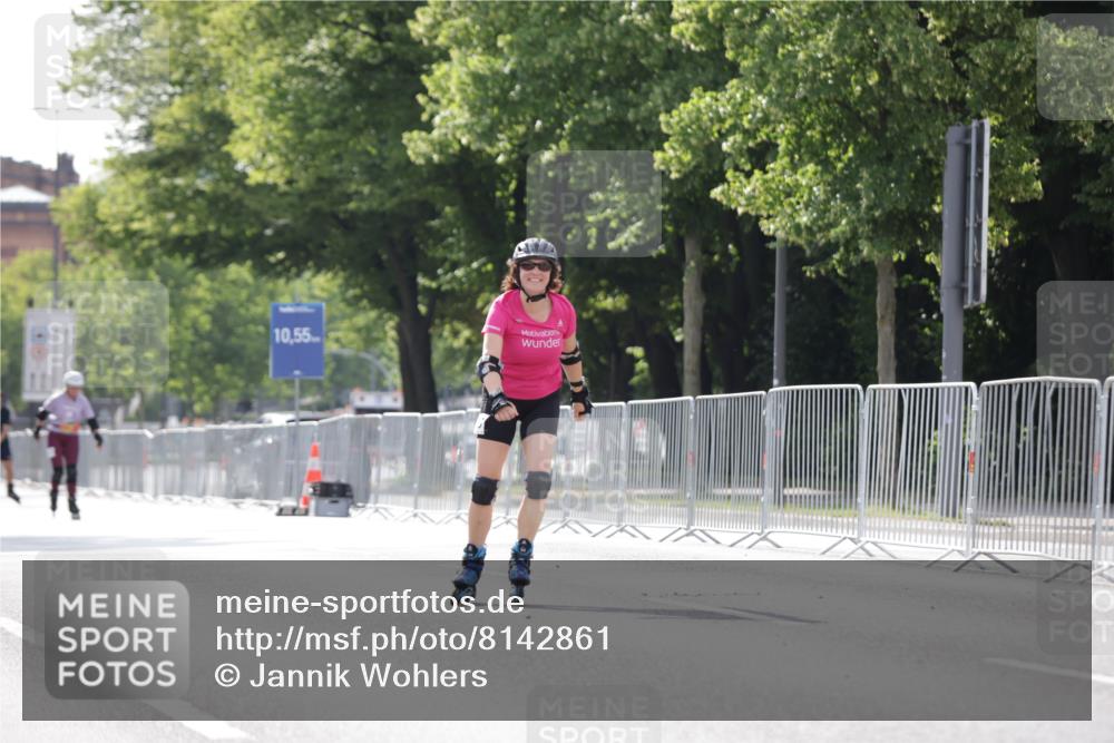 29.06.2025 - hella hamburg halbmarathon Jannik Wohlers http://msf.ph/oto/8142861 29.06.2025 09:06:33 Lombardsbrücke  meine-sportfotos.de