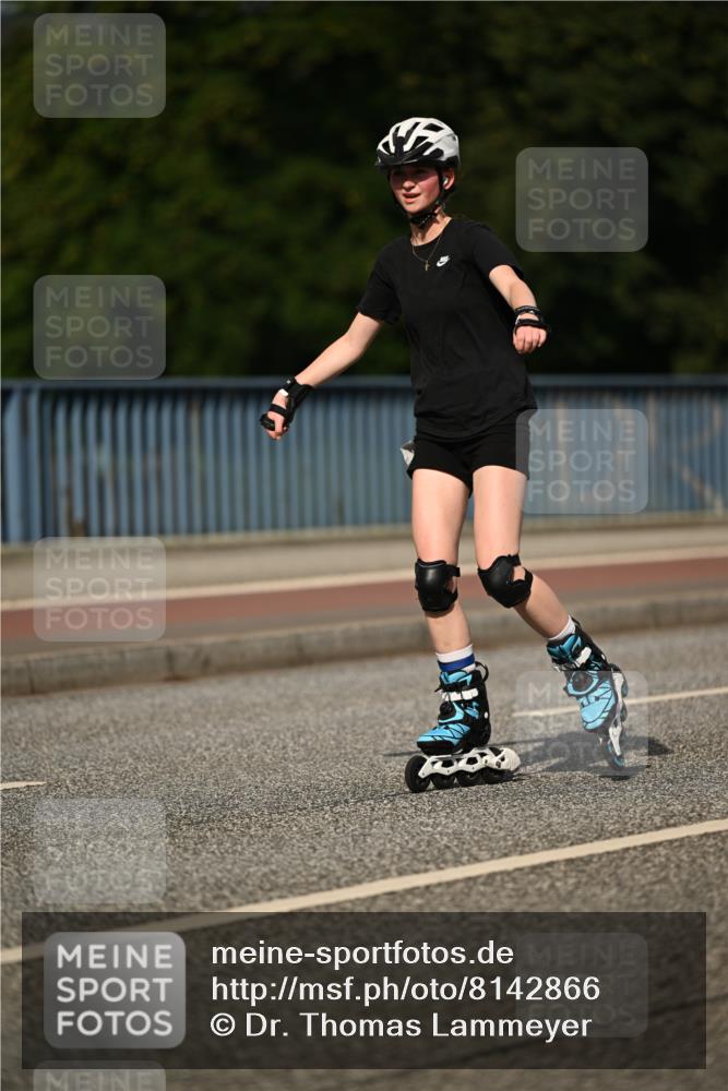 29.06.2025 - hella hamburg halbmarathon Dr. Thomas Lammeyer http://msf.ph/oto/8142866 29.06.2025 09:11:32 Kennedybrücke  meine-sportfotos.de