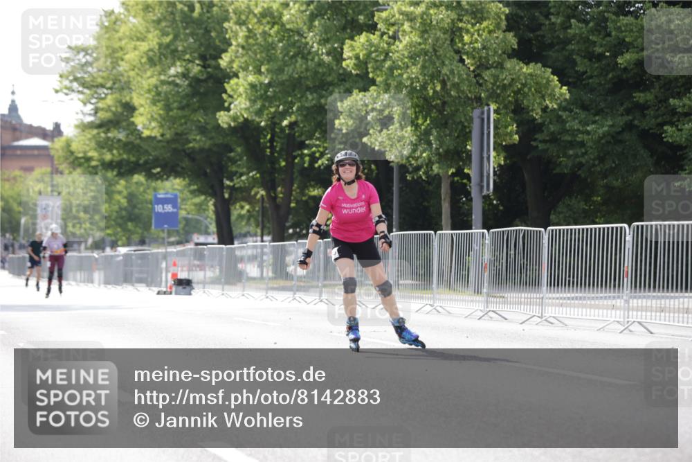 29.06.2025 - hella hamburg halbmarathon Jannik Wohlers http://msf.ph/oto/8142883 29.06.2025 09:06:34 Lombardsbrücke  meine-sportfotos.de