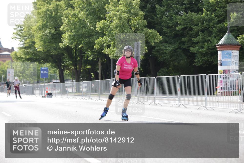 29.06.2025 - hella hamburg halbmarathon Jannik Wohlers http://msf.ph/oto/8142912 29.06.2025 09:06:35 Lombardsbrücke  meine-sportfotos.de