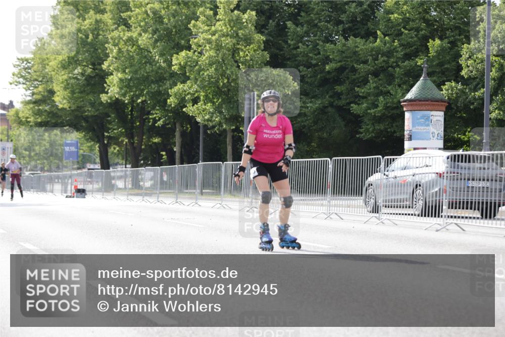 29.06.2025 - hella hamburg halbmarathon Jannik Wohlers http://msf.ph/oto/8142945 29.06.2025 09:06:35 Lombardsbrücke  meine-sportfotos.de