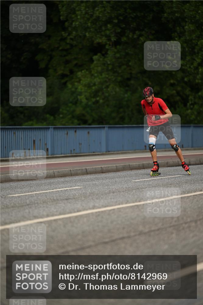 29.06.2025 - hella hamburg halbmarathon Dr. Thomas Lammeyer http://msf.ph/oto/8142969 29.06.2025 09:00:56 Kennedybrücke  meine-sportfotos.de