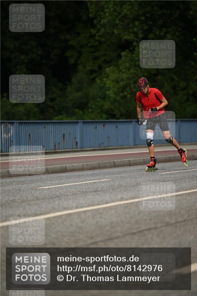 29.06.2025 - hella hamburg halbmarathon Dr. Thomas Lammeyer http://msf.ph/oto/8142976 29.06.2025 09:00:57 Kennedybrücke  meine-sportfotos.de
