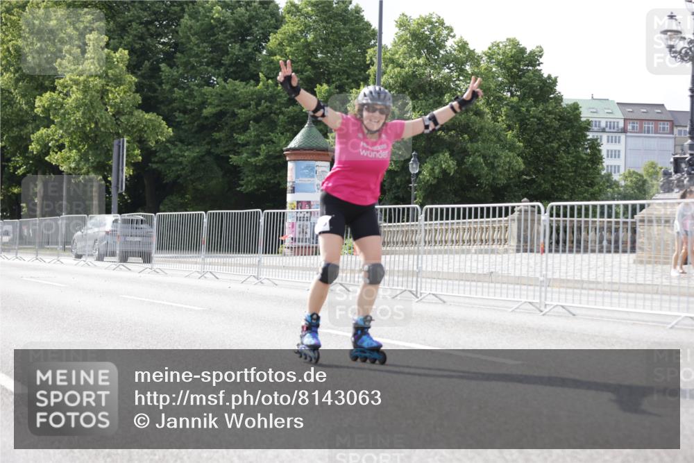 29.06.2025 - hella hamburg halbmarathon Jannik Wohlers http://msf.ph/oto/8143063 29.06.2025 09:06:36 Lombardsbrücke  meine-sportfotos.de