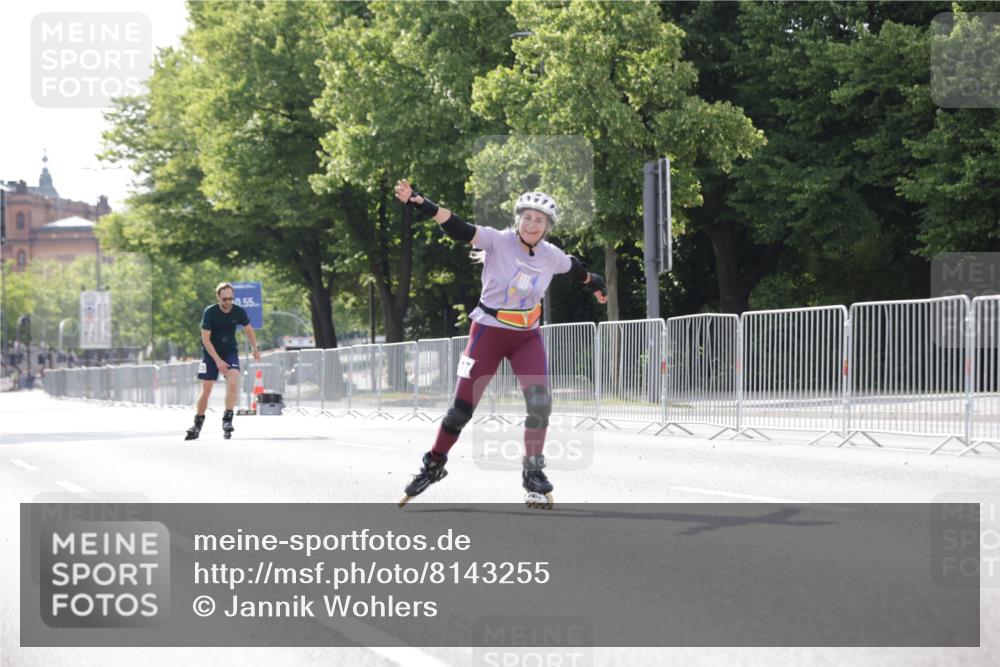29.06.2025 - hella hamburg halbmarathon Jannik Wohlers http://msf.ph/oto/8143255 29.06.2025 09:06:44 Lombardsbrücke  meine-sportfotos.de