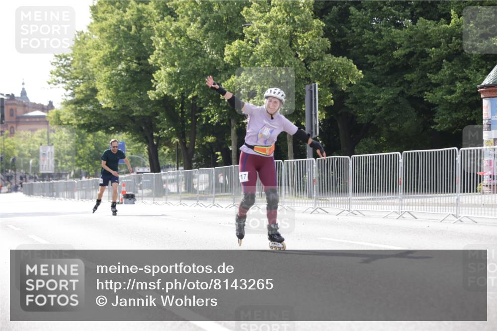 29.06.2025 - hella hamburg halbmarathon Jannik Wohlers http://msf.ph/oto/8143265 29.06.2025 09:06:44 Lombardsbrücke  meine-sportfotos.de