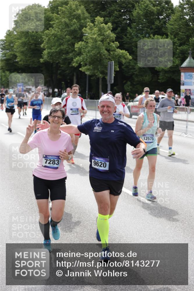 29.06.2025 - hella hamburg halbmarathon Jannik Wohlers http://msf.ph/oto/8143277 29.06.2025 10:45:08 Lombardsbrücke 1033, 1060, 1085, 1713, 2008, 2216, 2217, 2550, 2657, 2664, 2973, 3357, 3377, 4224, 4306, 5339, 5949, 6150, 6763, 6911, 6922, 7283, 7530, 7541, 7859, 8745, 9620, 10030, 10182, 10225, 10812, 11119, 11640, 11660, 11725, 11726, 12575, 12856, 12878, 13302, 13791, 13862, 14185, 14232, 14379, 14742, 15011, 15450, 15517, 15557, 15692, 16415, 17054, 18003, 18264, 19039 meine-sportfotos.de