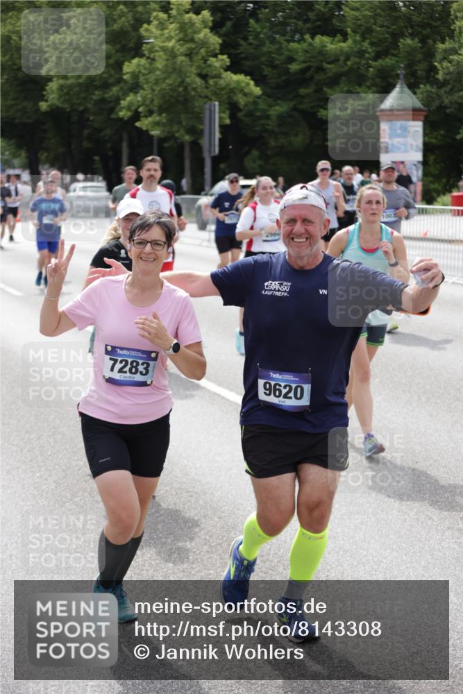 29.06.2025 - hella hamburg halbmarathon Jannik Wohlers http://msf.ph/oto/8143308 29.06.2025 10:45:08 Lombardsbrücke 1033, 1060, 1085, 1713, 2008, 2216, 2217, 2550, 2657, 2664, 2973, 3357, 3377, 4224, 4306, 5339, 5949, 6150, 6763, 6911, 6922, 7283, 7530, 7541, 7859, 8745, 9620, 10030, 10182, 10225, 10812, 11119, 11640, 11660, 11725, 11726, 12575, 12856, 12878, 13302, 13791, 13862, 14185, 14232, 14379, 14742, 15011, 15450, 15517, 15557, 15692, 16415, 17054, 18003, 18264, 19039 meine-sportfotos.de
