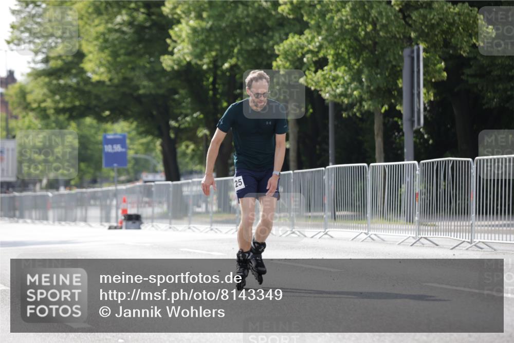 29.06.2025 - hella hamburg halbmarathon Jannik Wohlers http://msf.ph/oto/8143349 29.06.2025 09:06:48 Lombardsbrücke  meine-sportfotos.de