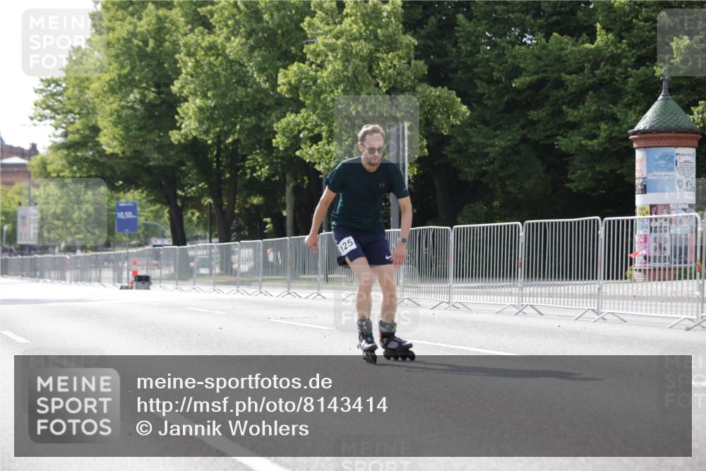 29.06.2025 - hella hamburg halbmarathon Jannik Wohlers http://msf.ph/oto/8143414 29.06.2025 09:06:49 Lombardsbrücke  meine-sportfotos.de
