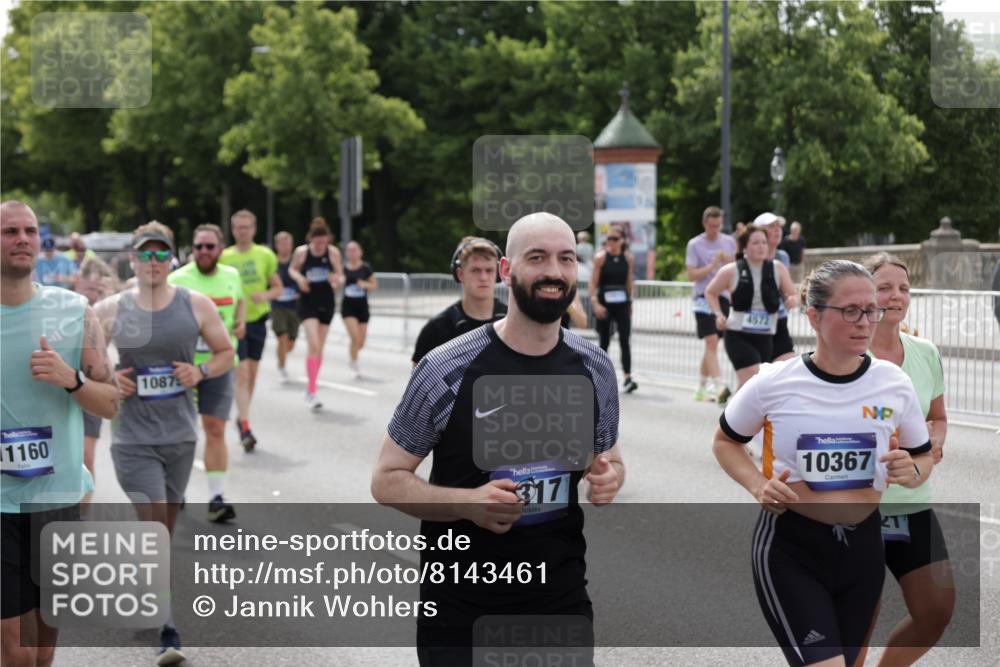 29.06.2025 - hella hamburg halbmarathon Jannik Wohlers http://msf.ph/oto/8143461 29.06.2025 10:45:30 Lombardsbrücke 1004, 1100, 1104, 1421, 1426, 1555, 1854, 1867, 1868, 1983, 2398, 2522, 2917, 2954, 2965, 4104, 4223, 4317, 4388, 4572, 5044, 5635, 5769, 5770, 5892, 6133, 6333, 6623, 7268, 7356, 7605, 7894, 9120, 9121, 9426, 10327, 10329, 10367, 10511, 10727, 10875, 11160, 11253, 11332, 11358, 12009, 14230, 14319, 14322, 14403, 14445, 14582, 16005, 16059, 16321, 16793, 17031, 17184, 17334, 17373, 17597, 17901, 17928, 18250, 18280 meine-sportfotos.de