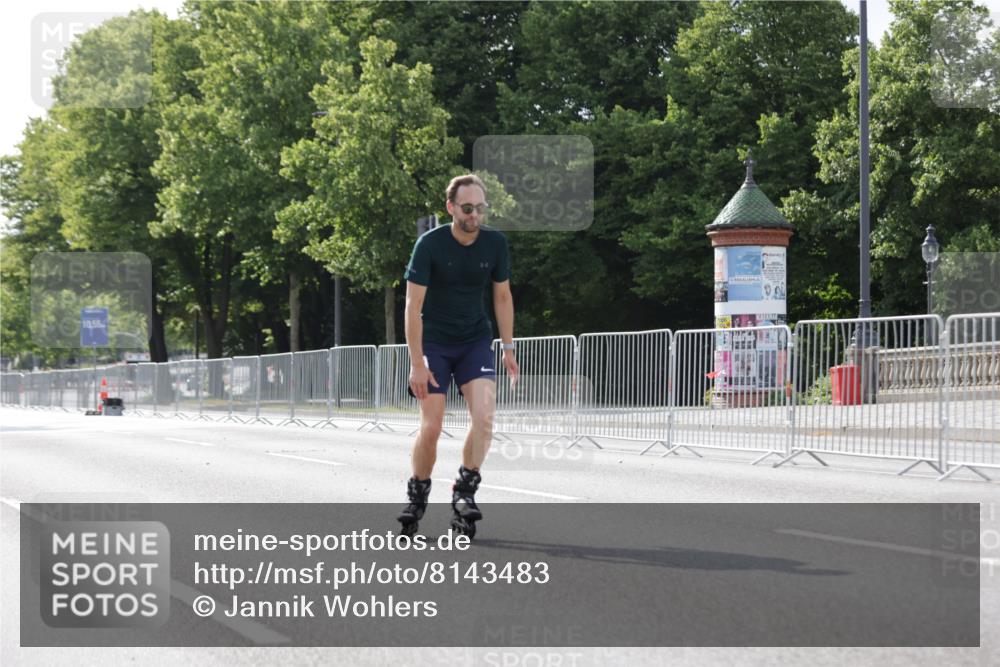 29.06.2025 - hella hamburg halbmarathon Jannik Wohlers http://msf.ph/oto/8143483 29.06.2025 09:06:49 Lombardsbrücke  meine-sportfotos.de