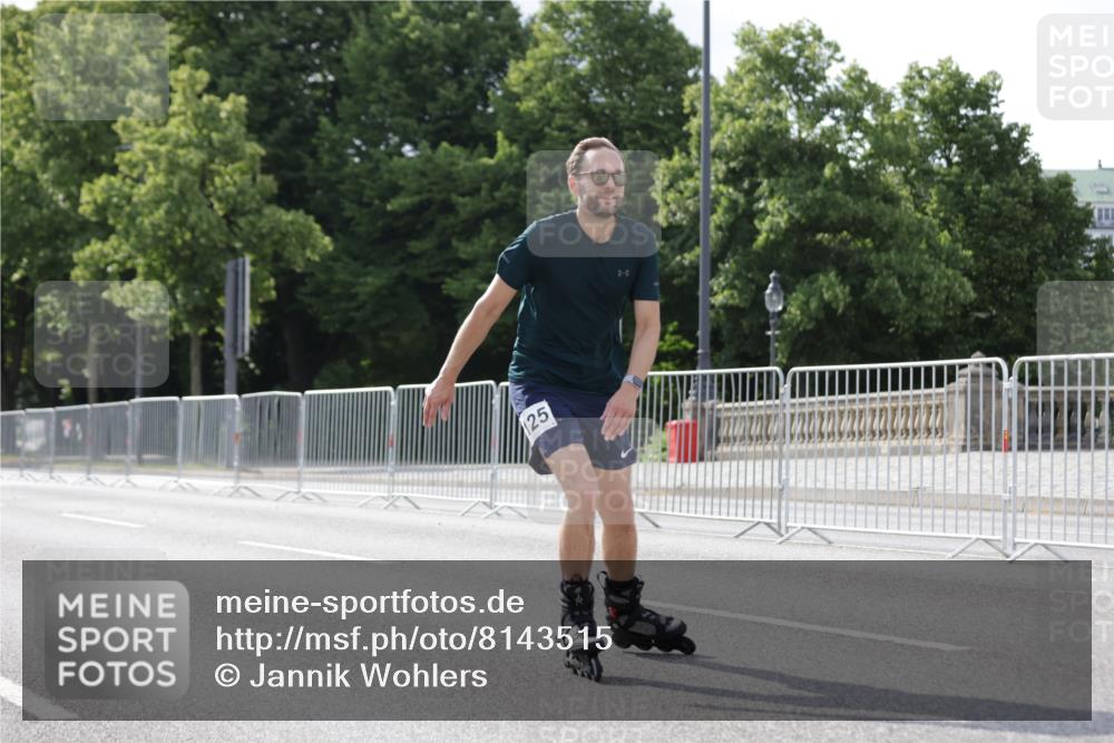 29.06.2025 - hella hamburg halbmarathon Jannik Wohlers http://msf.ph/oto/8143515 29.06.2025 09:06:50 Lombardsbrücke  meine-sportfotos.de