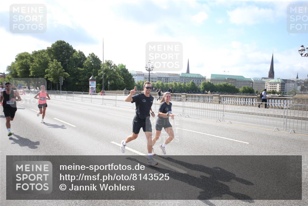 29.06.2025 - hella hamburg halbmarathon Jannik Wohlers http://msf.ph/oto/8143525 29.06.2025 09:48:12 Lombardsbrücke 1290, 1505, 1710, 2262, 2399, 3480, 3547, 4359, 5307, 5554, 5709, 6993, 7152, 7154, 7884, 8571, 9403, 10404, 10852, 12044, 12051, 12488, 12916, 13483, 13940, 13975, 15303, 15931, 16201, 17005, 17658, 18038, 18237, 18259, 18384, 18733, 18802, 19151 meine-sportfotos.de