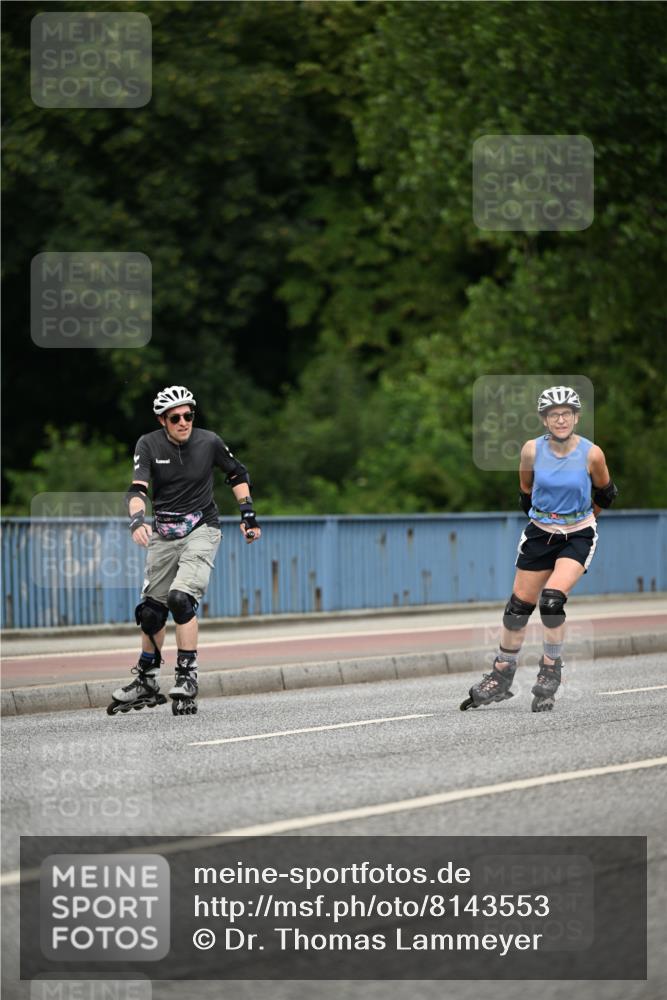 29.06.2025 - hella hamburg halbmarathon Dr. Thomas Lammeyer http://msf.ph/oto/8143553 29.06.2025 09:12:05 Kennedybrücke  meine-sportfotos.de
