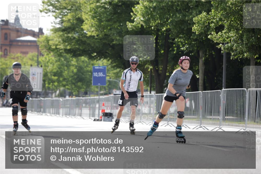 29.06.2025 - hella hamburg halbmarathon Jannik Wohlers http://msf.ph/oto/8143592 29.06.2025 09:07:03 Lombardsbrücke  meine-sportfotos.de