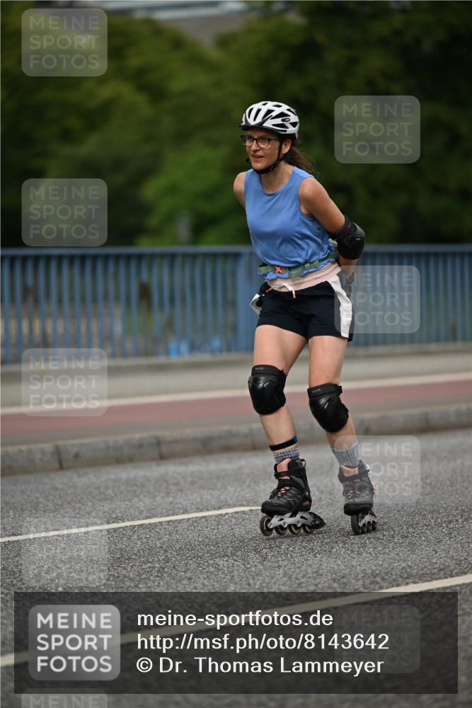 29.06.2025 - hella hamburg halbmarathon Dr. Thomas Lammeyer http://msf.ph/oto/8143642 29.06.2025 09:12:08 Kennedybrücke  meine-sportfotos.de