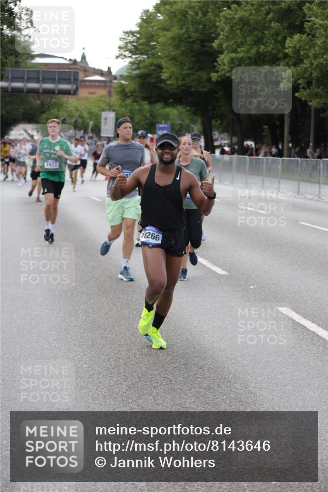 29.06.2025 - hella hamburg halbmarathon Jannik Wohlers http://msf.ph/oto/8143646 29.06.2025 10:08:29 Lombardsbrücke 3762, 5347, 7453, 10035, 11657, 13174, 13592, 13593, 15584, 15586, 15592, 18266, 18505 meine-sportfotos.de