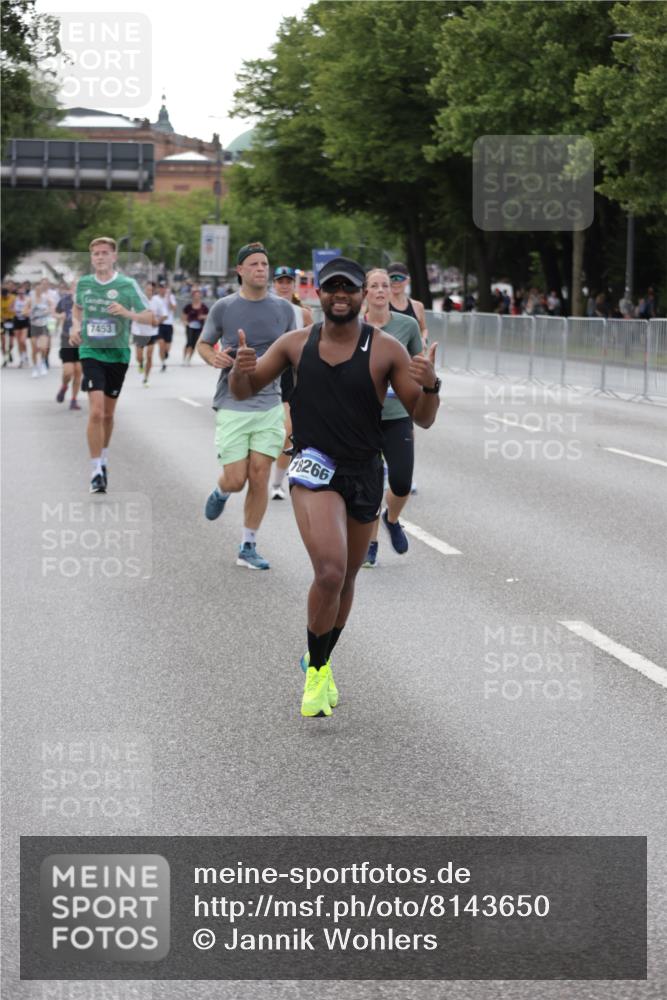 29.06.2025 - hella hamburg halbmarathon Jannik Wohlers http://msf.ph/oto/8143650 29.06.2025 10:08:29 Lombardsbrücke 3762, 5347, 7453, 10035, 11657, 13174, 13592, 13593, 15584, 15586, 15592, 18266, 18505 meine-sportfotos.de