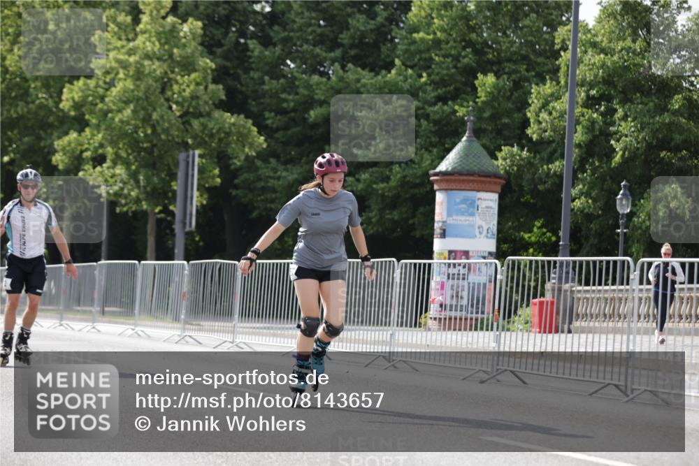 29.06.2025 - hella hamburg halbmarathon Jannik Wohlers http://msf.ph/oto/8143657 29.06.2025 09:07:05 Lombardsbrücke  meine-sportfotos.de