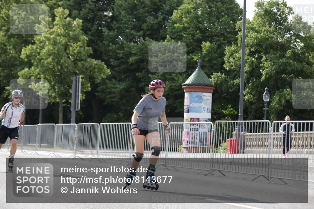29.06.2025 - hella hamburg halbmarathon Jannik Wohlers http://msf.ph/oto/8143677 29.06.2025 09:07:05 Lombardsbrücke  meine-sportfotos.de