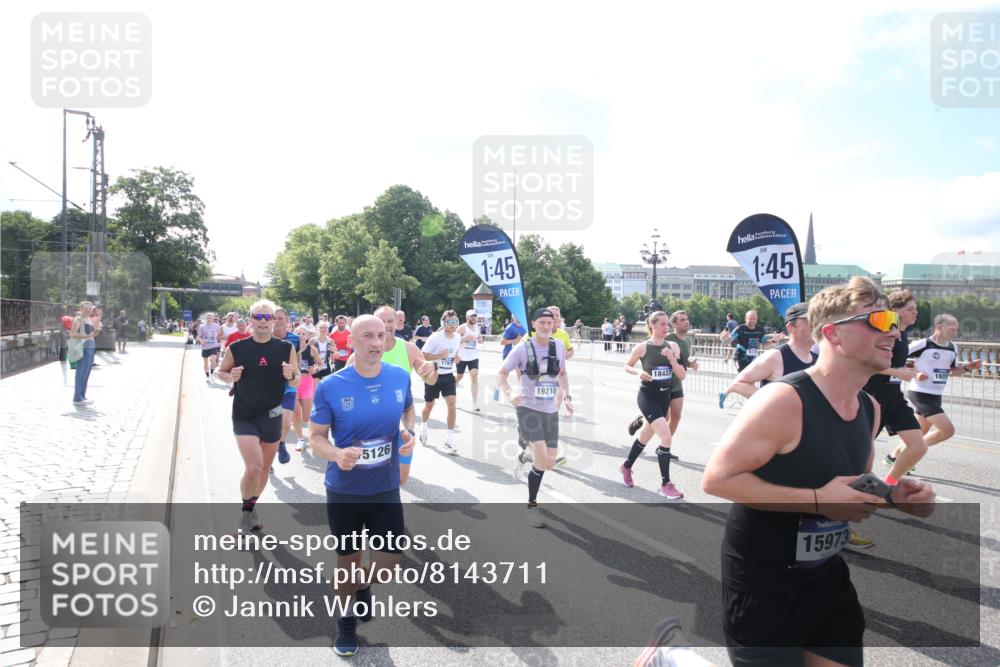 29.06.2025 - hella hamburg halbmarathon Jannik Wohlers http://msf.ph/oto/8143711 29.06.2025 09:52:34 Lombardsbrücke 1012, 1070, 1163, 1176, 1391, 1782, 2048, 2213, 2233, 2590, 2788, 2970, 3021, 3098, 3304, 3907, 3917, 3928, 4080, 4277, 4691, 4933, 4981, 5476, 5682, 6152, 6712, 6716, 7005, 7093, 7147, 7325, 7599, 7843, 8145, 8467, 8694, 8704, 8722, 8819, 9081, 9213, 9232, 9374, 9538, 9540, 10000, 10208, 10211, 10216, 10251, 10313, 10750, 10969, 11153, 11291, 11346, 11469, 11778, 12154, 12534, 12685, 12783, 13709, 13782, 14661, 14690, 14849, 15126, 15133, 15280, 16414 meine-sportfotos.de