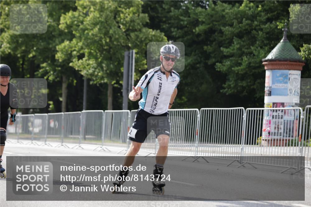 29.06.2025 - hella hamburg halbmarathon Jannik Wohlers http://msf.ph/oto/8143724 29.06.2025 09:07:06 Lombardsbrücke  meine-sportfotos.de