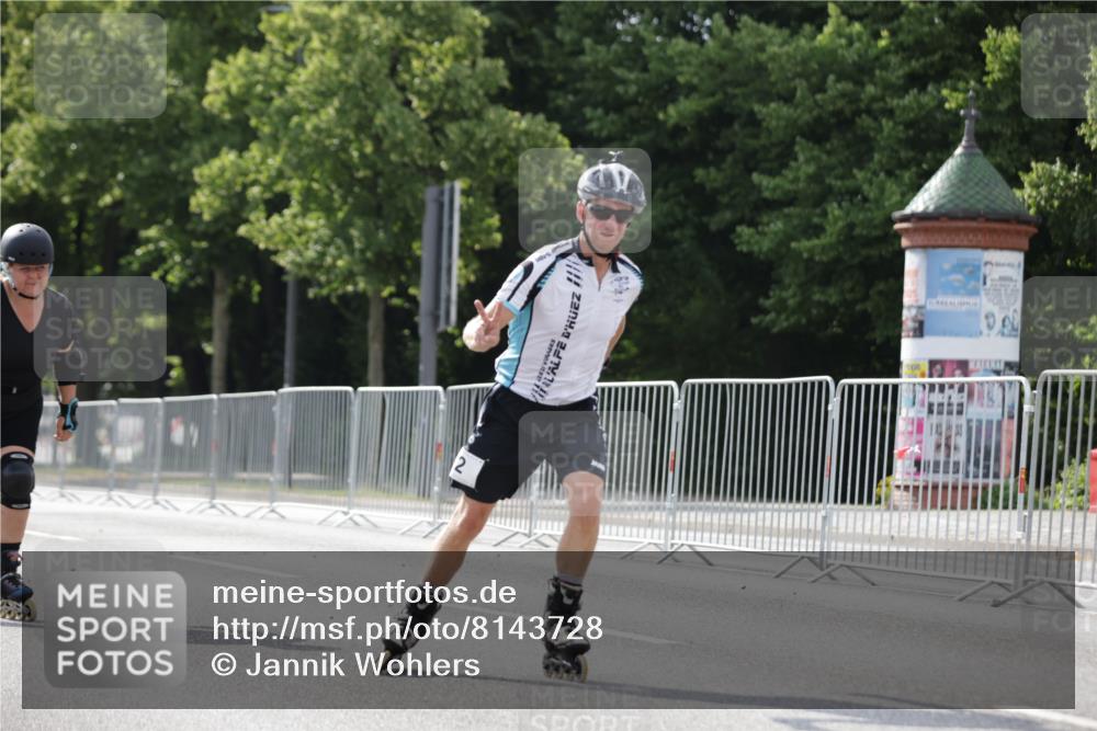 29.06.2025 - hella hamburg halbmarathon Jannik Wohlers http://msf.ph/oto/8143728 29.06.2025 09:07:06 Lombardsbrücke  meine-sportfotos.de