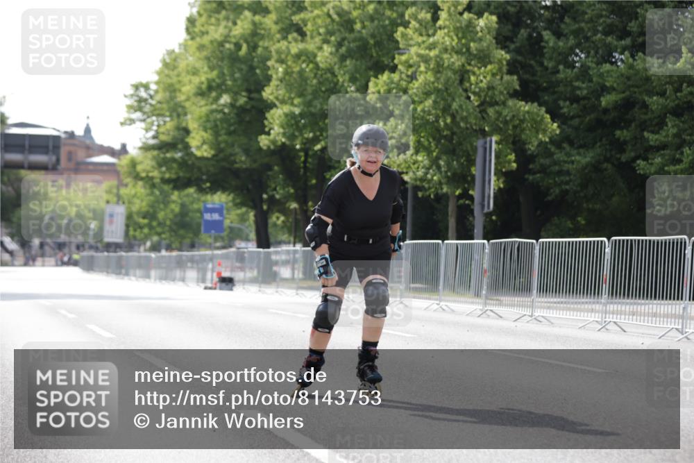 29.06.2025 - hella hamburg halbmarathon Jannik Wohlers http://msf.ph/oto/8143753 29.06.2025 09:07:08 Lombardsbrücke  meine-sportfotos.de