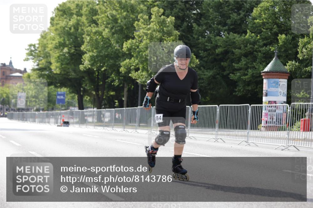 29.06.2025 - hella hamburg halbmarathon Jannik Wohlers http://msf.ph/oto/8143786 29.06.2025 09:07:08 Lombardsbrücke  meine-sportfotos.de
