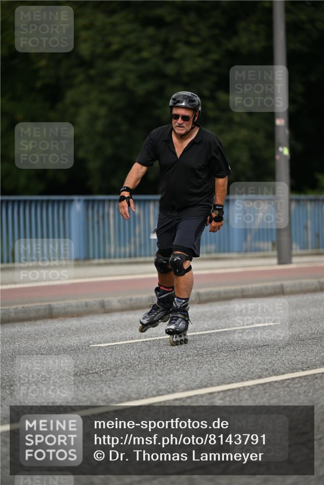 29.06.2025 - hella hamburg halbmarathon Dr. Thomas Lammeyer http://msf.ph/oto/8143791 29.06.2025 09:12:12 Kennedybrücke  meine-sportfotos.de