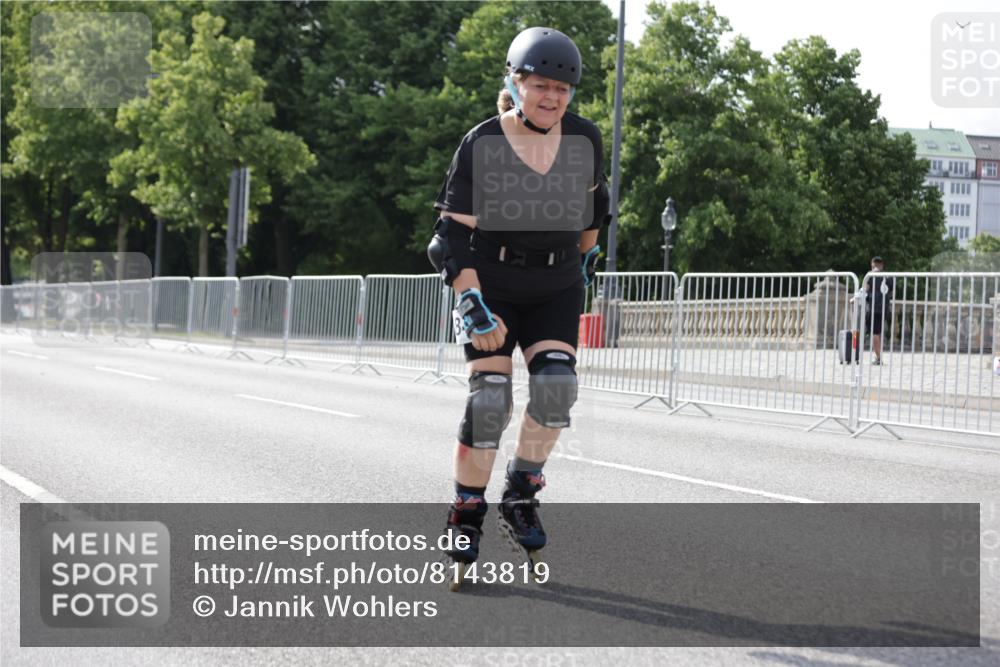 29.06.2025 - hella hamburg halbmarathon Jannik Wohlers http://msf.ph/oto/8143819 29.06.2025 09:07:09 Lombardsbrücke  meine-sportfotos.de