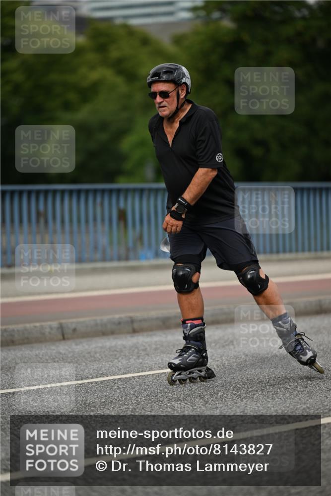 29.06.2025 - hella hamburg halbmarathon Dr. Thomas Lammeyer http://msf.ph/oto/8143827 29.06.2025 09:12:12 Kennedybrücke  meine-sportfotos.de
