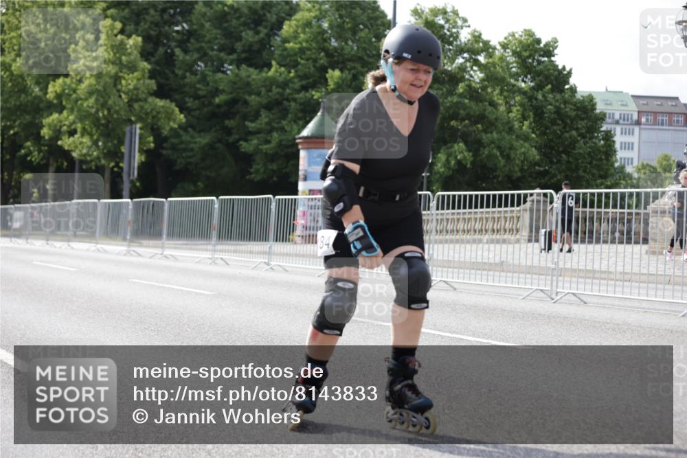 29.06.2025 - hella hamburg halbmarathon Jannik Wohlers http://msf.ph/oto/8143833 29.06.2025 09:07:09 Lombardsbrücke  meine-sportfotos.de