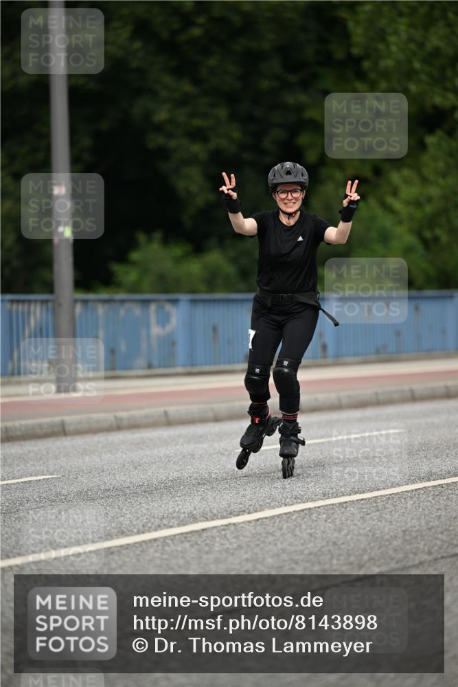 29.06.2025 - hella hamburg halbmarathon Dr. Thomas Lammeyer http://msf.ph/oto/8143898 29.06.2025 09:12:20 Kennedybrücke  meine-sportfotos.de
