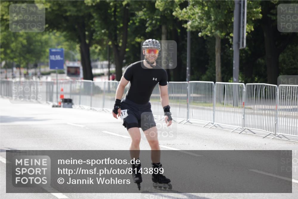 29.06.2025 - hella hamburg halbmarathon Jannik Wohlers http://msf.ph/oto/8143899 29.06.2025 09:07:27 Lombardsbrücke  meine-sportfotos.de