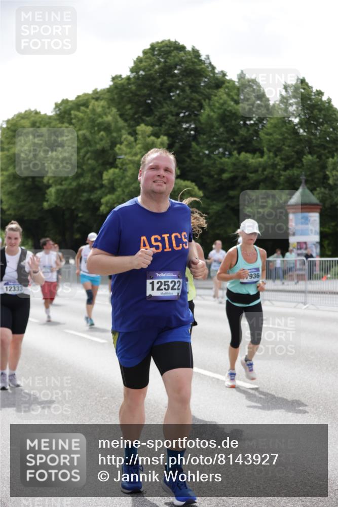 29.06.2025 - hella hamburg halbmarathon Jannik Wohlers http://msf.ph/oto/8143927 29.06.2025 10:45:58 Lombardsbrücke 1429, 1465, 1532, 1608, 1837, 2500, 2697, 3410, 4119, 4448, 5697, 5854, 6068, 7303, 7364, 7368, 7374, 7960, 7983, 8047, 8700, 9129, 9337, 9445, 10153, 11361, 11910, 12298, 12333, 12507, 12522, 13076, 13122, 13213, 13449, 13499, 14250, 14473, 15305, 15683, 16717, 16912, 17006, 17170, 17633, 17704, 17936, 18018, 18214 meine-sportfotos.de