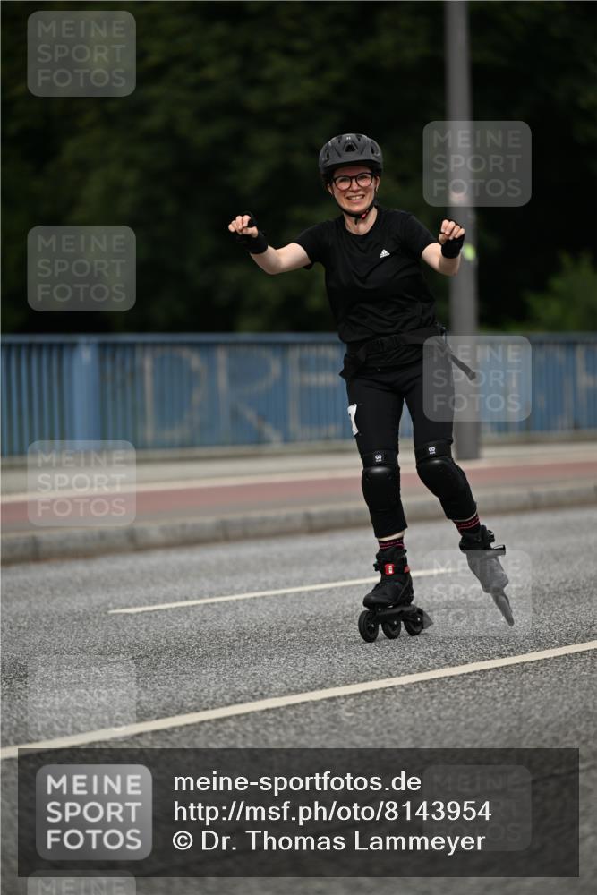 29.06.2025 - hella hamburg halbmarathon Dr. Thomas Lammeyer http://msf.ph/oto/8143954 29.06.2025 09:12:21 Kennedybrücke  meine-sportfotos.de