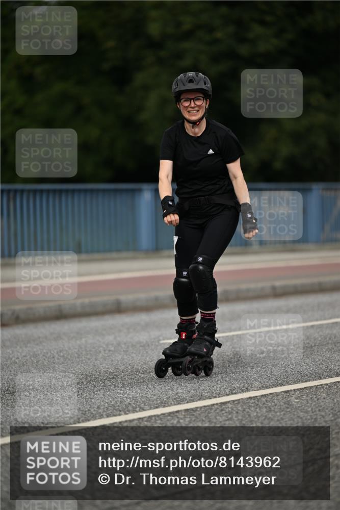 29.06.2025 - hella hamburg halbmarathon Dr. Thomas Lammeyer http://msf.ph/oto/8143962 29.06.2025 09:12:21 Kennedybrücke  meine-sportfotos.de