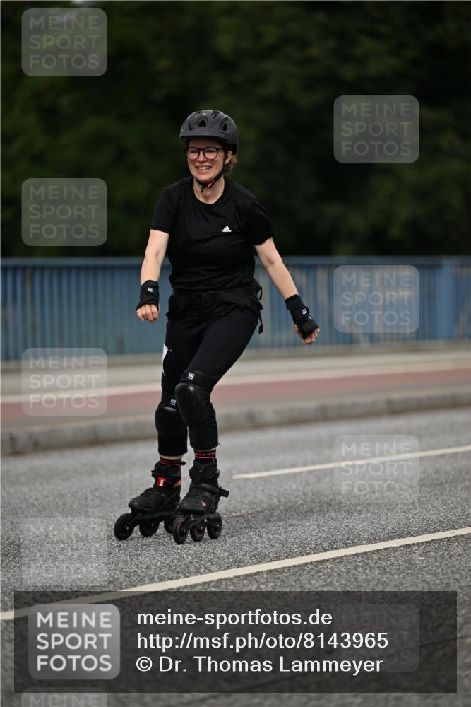 29.06.2025 - hella hamburg halbmarathon Dr. Thomas Lammeyer http://msf.ph/oto/8143965 29.06.2025 09:12:21 Kennedybrücke  meine-sportfotos.de