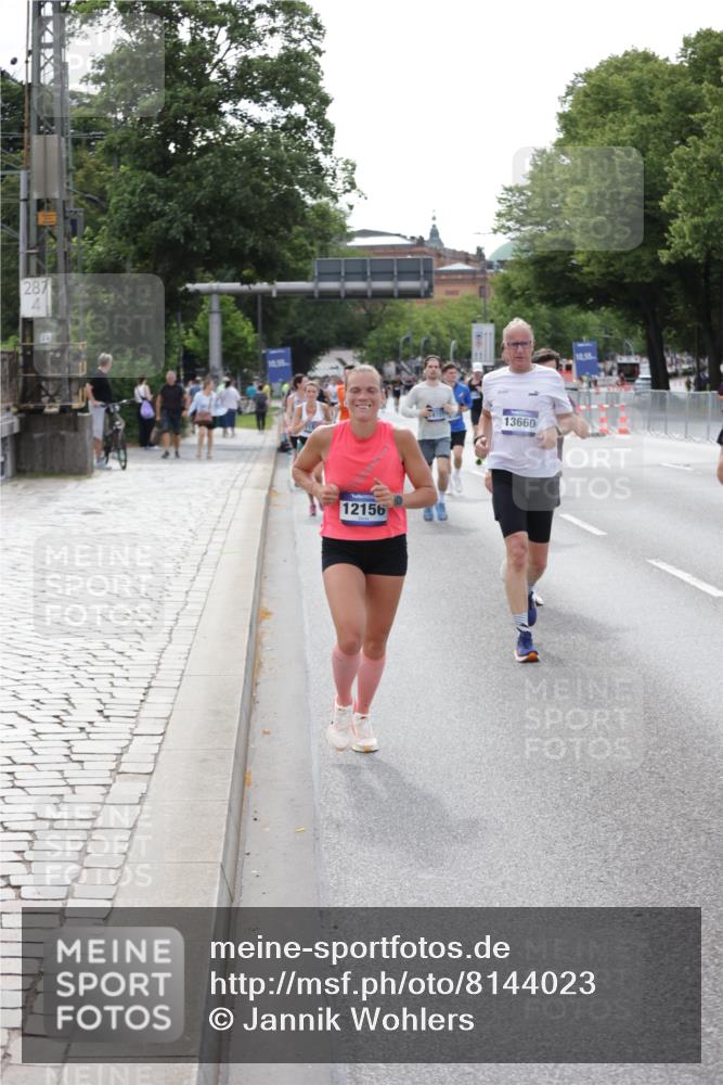 29.06.2025 - hella hamburg halbmarathon Jannik Wohlers http://msf.ph/oto/8144023 29.06.2025 10:08:50 Lombardsbrücke 1147, 1188, 1838, 2978, 4859, 5806, 5885, 6674, 7187, 9718, 10194, 10819, 11067, 11496, 12156, 12862, 13210, 13660, 14736, 17347, 18726, 18727 meine-sportfotos.de