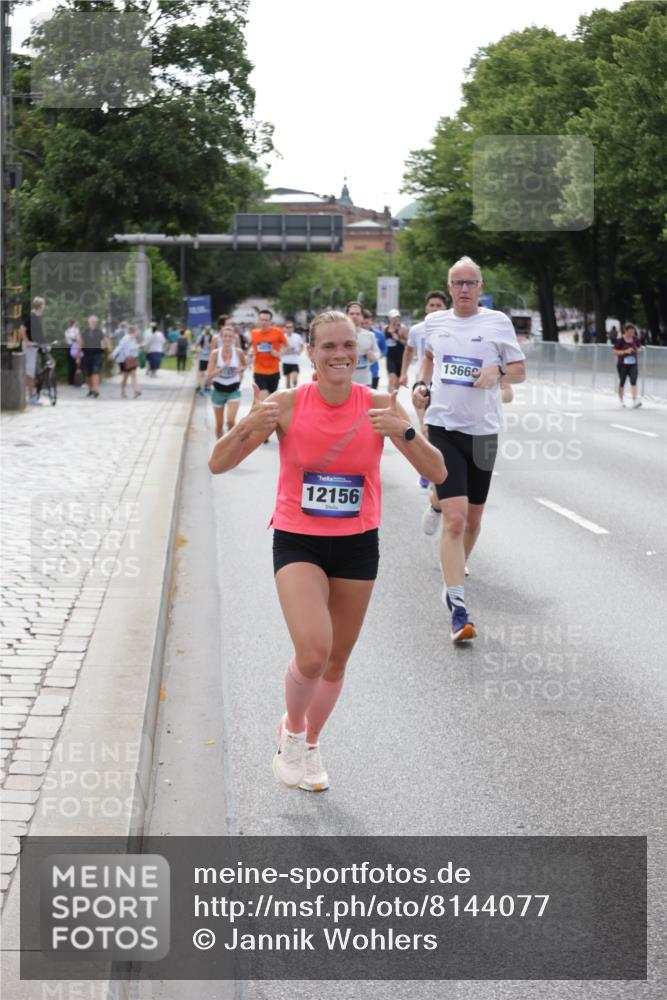 29.06.2025 - hella hamburg halbmarathon Jannik Wohlers http://msf.ph/oto/8144077 29.06.2025 10:08:51 Lombardsbrücke 1147, 1188, 1838, 2978, 4859, 5806, 5885, 6674, 7187, 9718, 10194, 10819, 11067, 11496, 12156, 12862, 13210, 13660, 14736, 17347, 18726, 18727 meine-sportfotos.de