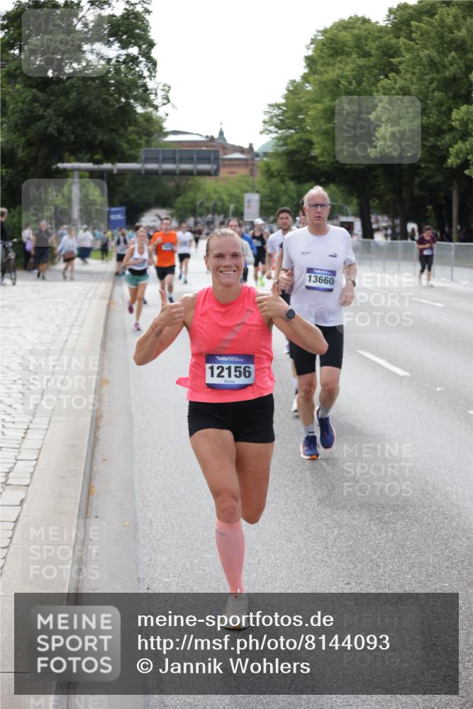 29.06.2025 - hella hamburg halbmarathon Jannik Wohlers http://msf.ph/oto/8144093 29.06.2025 10:08:51 Lombardsbrücke 1147, 1188, 1838, 2978, 4859, 5806, 5885, 6674, 7187, 9718, 10194, 10819, 11067, 11496, 12156, 12862, 13210, 13660, 14736, 17347, 18726, 18727 meine-sportfotos.de