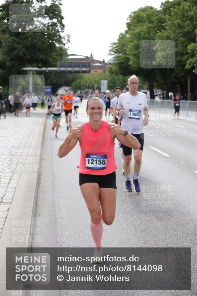 29.06.2025 - hella hamburg halbmarathon Jannik Wohlers http://msf.ph/oto/8144098 29.06.2025 10:08:51 Lombardsbrücke 1147, 1188, 1838, 2978, 4859, 5806, 5885, 6674, 7187, 9718, 10194, 10819, 11067, 11496, 12156, 12862, 13210, 13660, 14736, 17347, 18726, 18727 meine-sportfotos.de