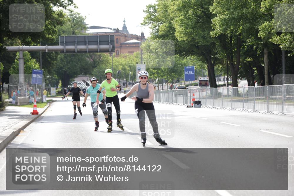 29.06.2025 - hella hamburg halbmarathon Jannik Wohlers http://msf.ph/oto/8144122 29.06.2025 09:07:32 Lombardsbrücke  meine-sportfotos.de